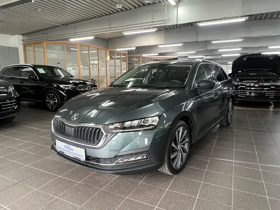 Skoda Octavia 2.0 TDI Combi Style - Thumbnail 2