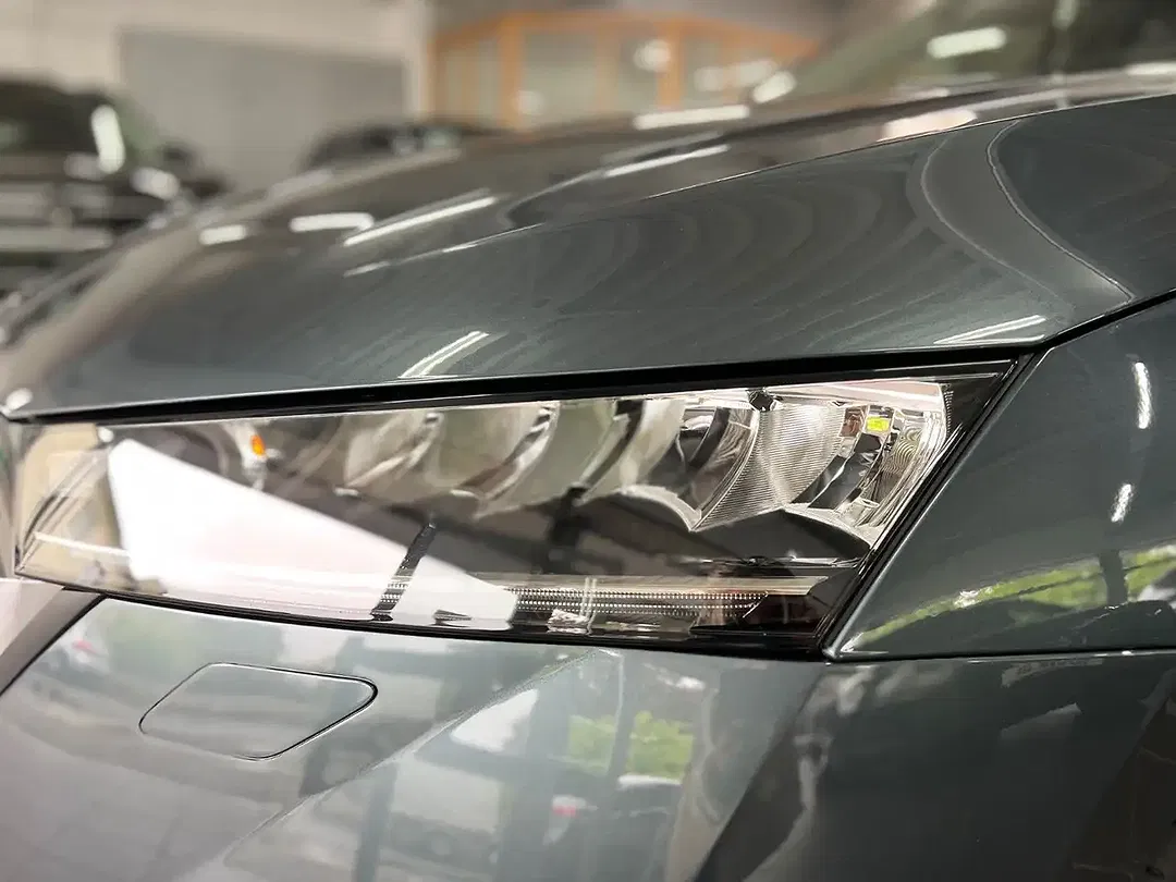 Skoda Octavia 2.0 TDI Combi Style - Thumbnail 6