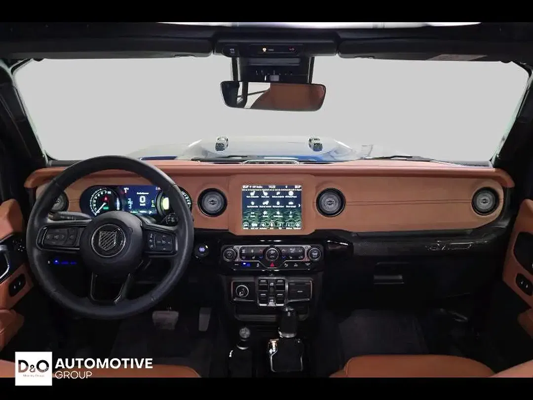 Jeep Wrangler Hybrid - Thumbnail 12