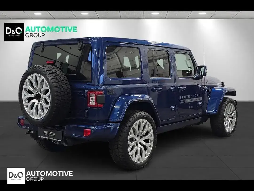 Jeep Wrangler Hybrid - Thumbnail 13