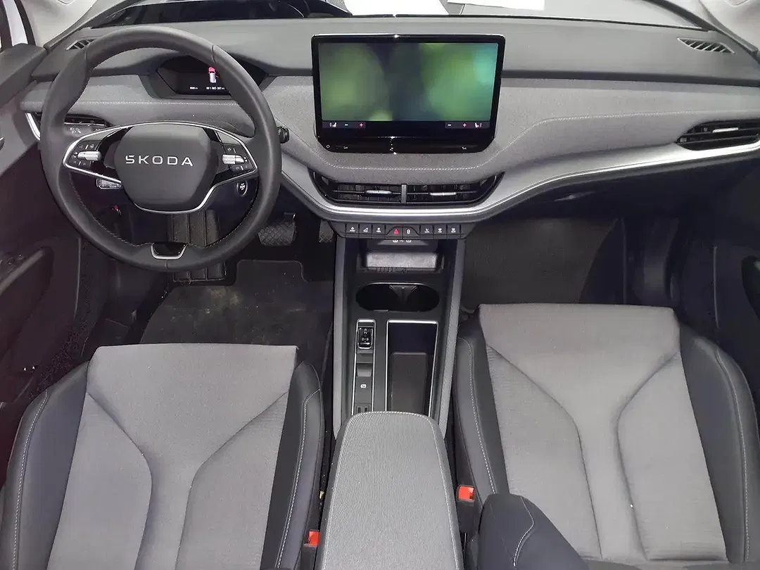 Skoda Enyaq 85 Loft - Thumbnail 4