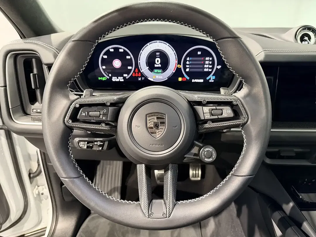 Porsche Cayenne E-Hybrid Coupe Turbo - Thumbnail 14