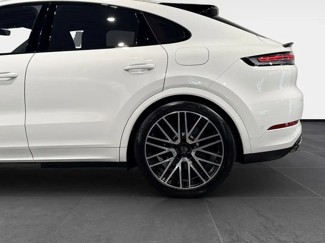 Porsche Cayenne E-Hybrid Coupe Turbo - Thumbnail 8