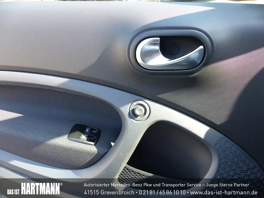 smart forTwo - Thumbnail 10