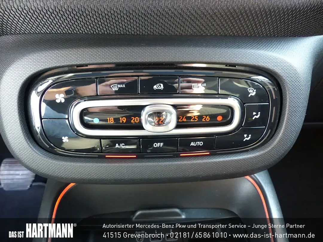 smart forTwo - Thumbnail 9