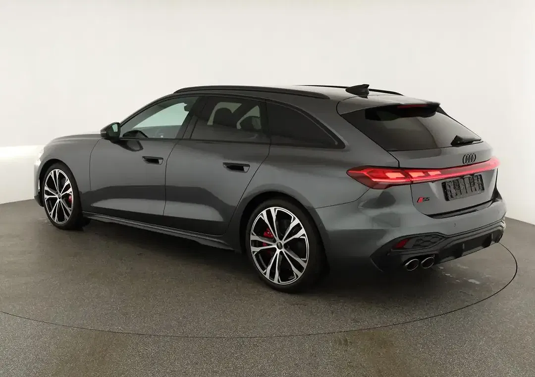 Audi S5 TFSI quattro Avant - Thumbnail 4