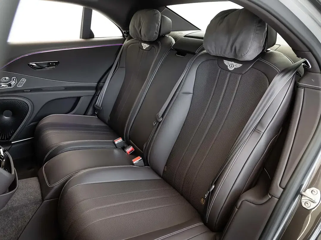 Bentley Flying Spur 4.0 V8 Hybrid - Thumbnail 12