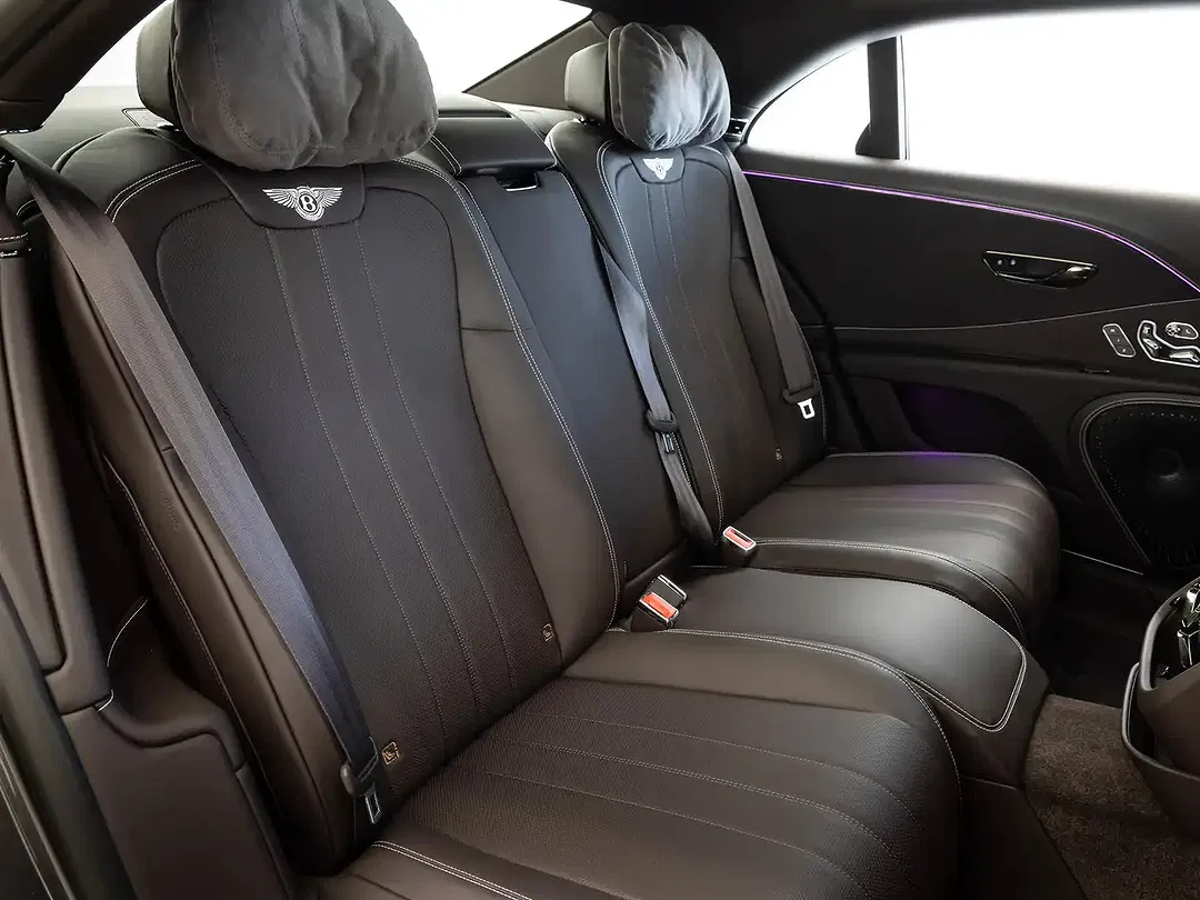 Bentley Flying Spur 4.0 V8 Hybrid - Thumbnail 13