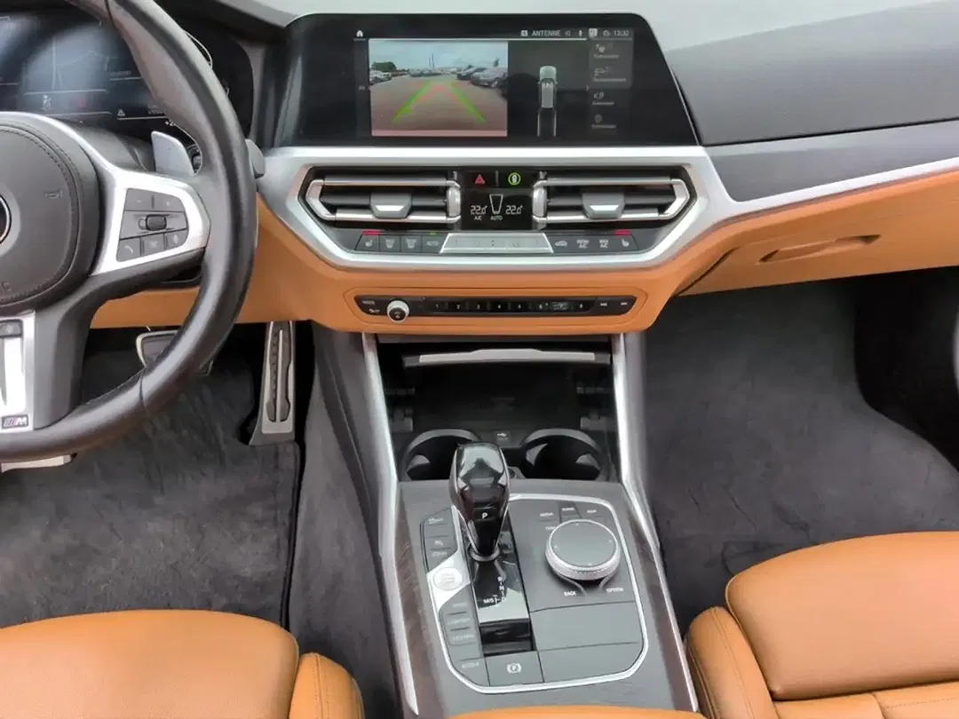 BMW 330 Touring M Sport - Thumbnail 6
