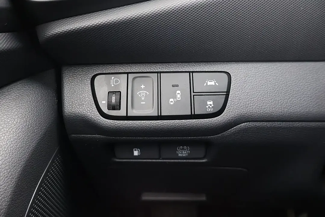 Hyundai IONIQ 1.6 Hybrid DCT Advantage - Thumbnail 13