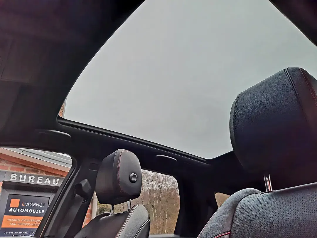 Land Rover Discovery Sport 2.0 Td4 4x4 MHEV R-Dynamic - Thumbnail 12
