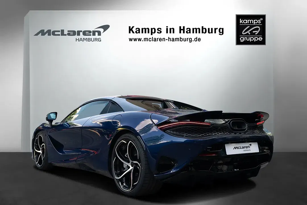 McLaren 750S Spider - Thumbnail 3