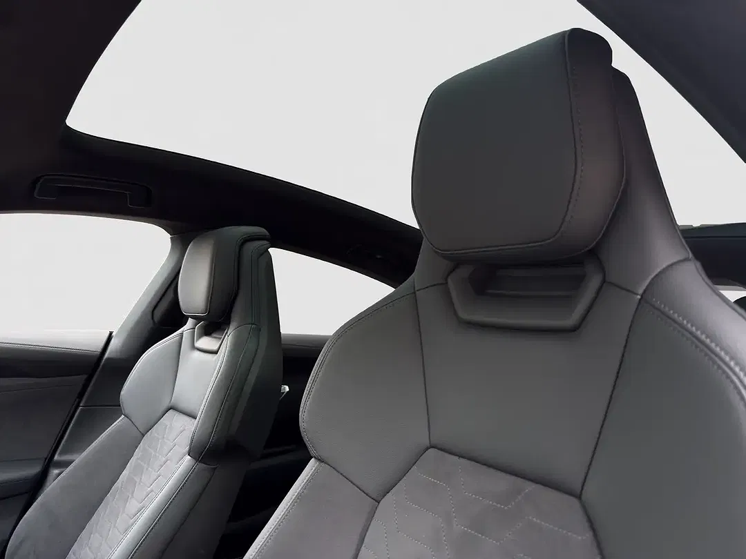 Audi e-tron GT quattro Matrix LED - foto 15