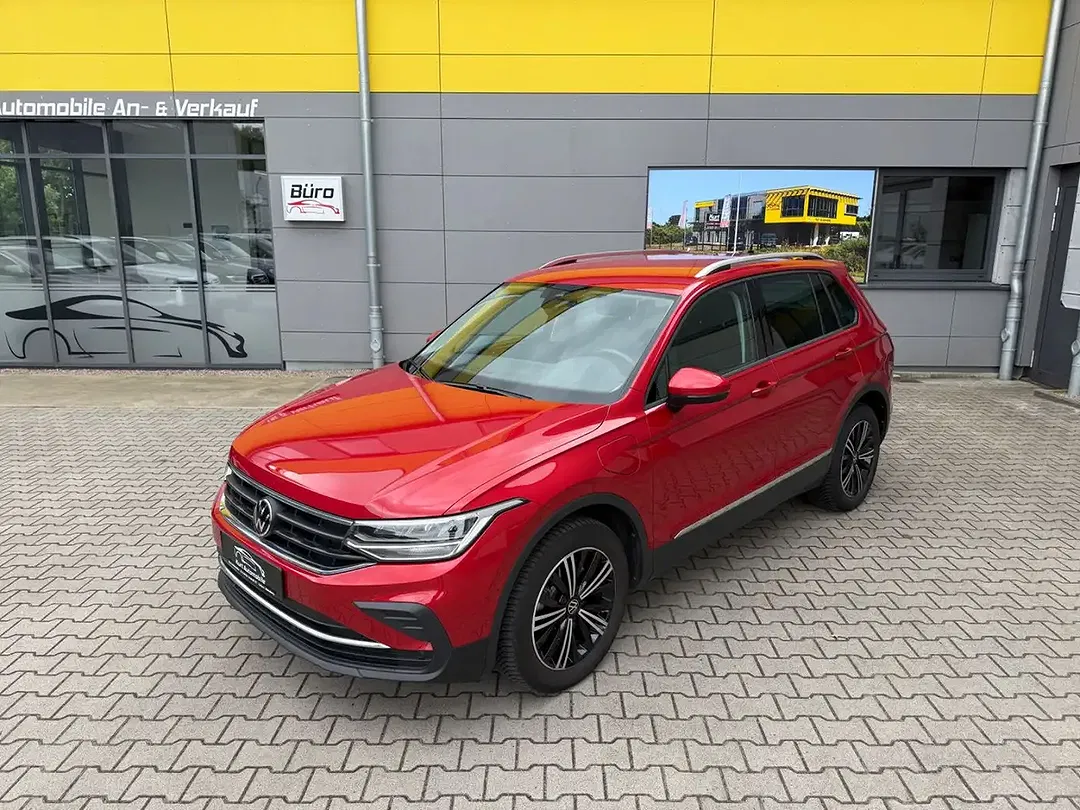 Volkswagen Tiguan eHybrid AUT Active - foto 1