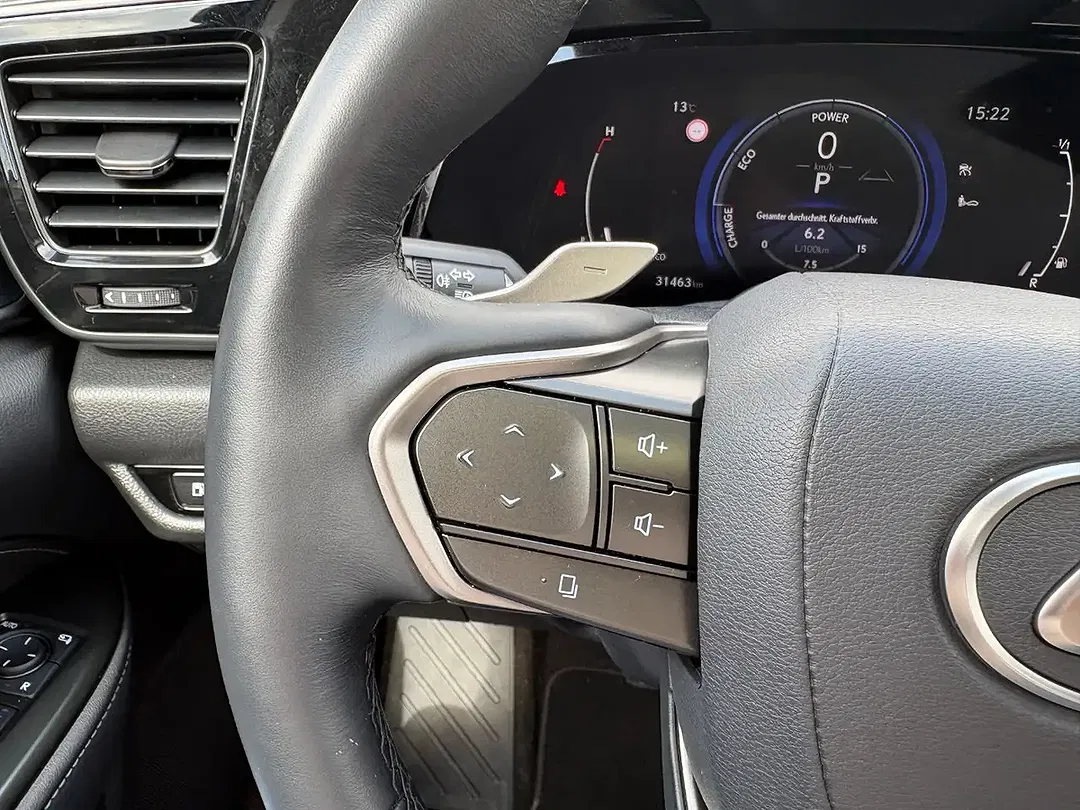 Lexus NX 350h Executive Line - Thumbnail 16