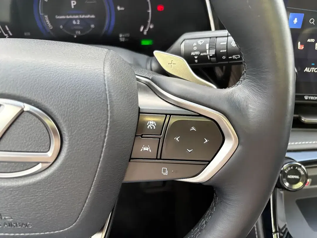 Lexus NX 350h Executive Line - Thumbnail 17