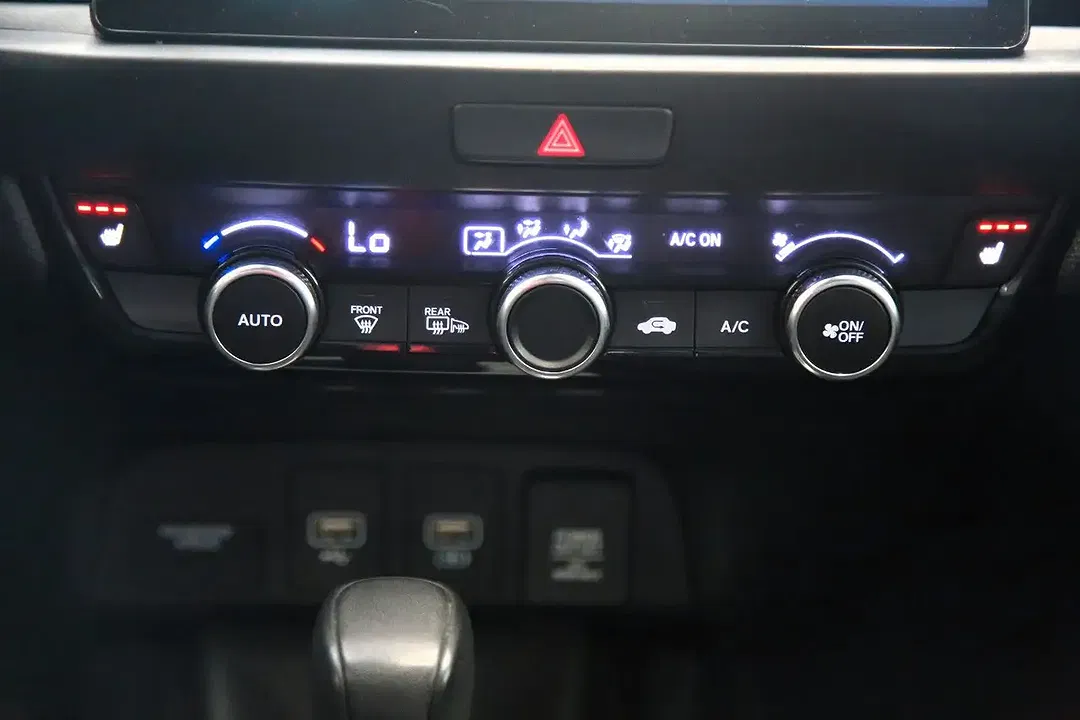Honda Jazz 1.5 i-MMD Hybrid Advance - Thumbnail 13