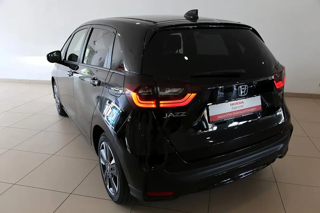 Honda Jazz 1.5 i-MMD Hybrid Advance - foto 2
