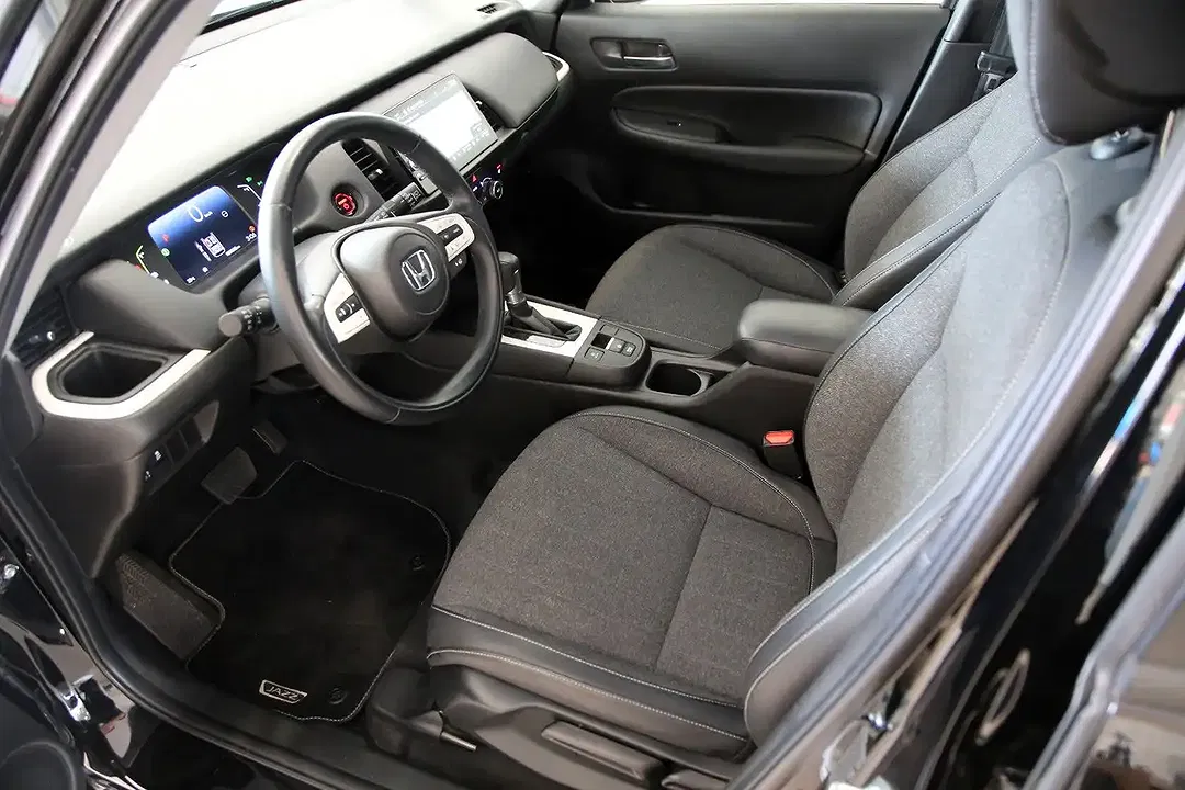 Honda Jazz 1.5 i-MMD Hybrid Advance - Thumbnail 5