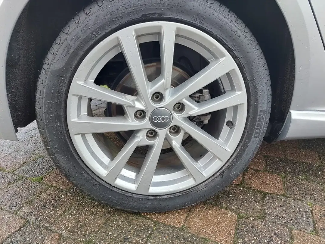 Audi A3 e-tron Sportback - Thumbnail 10