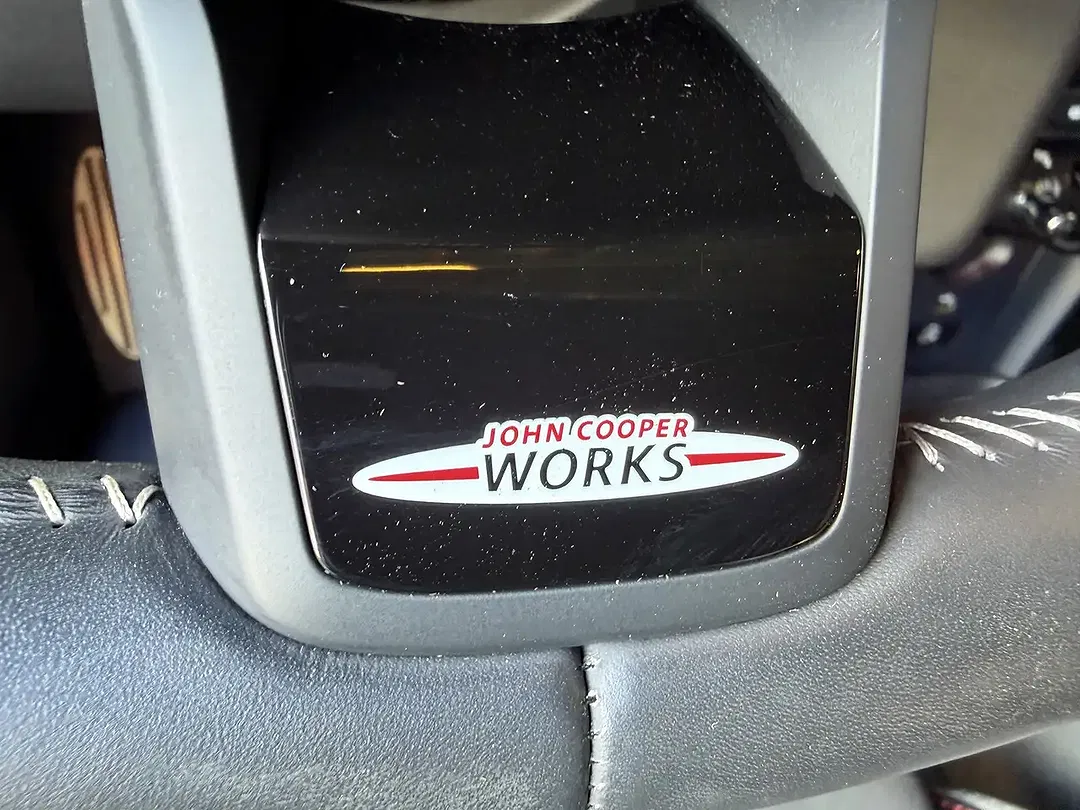 MINI John Cooper Works - Thumbnail 12