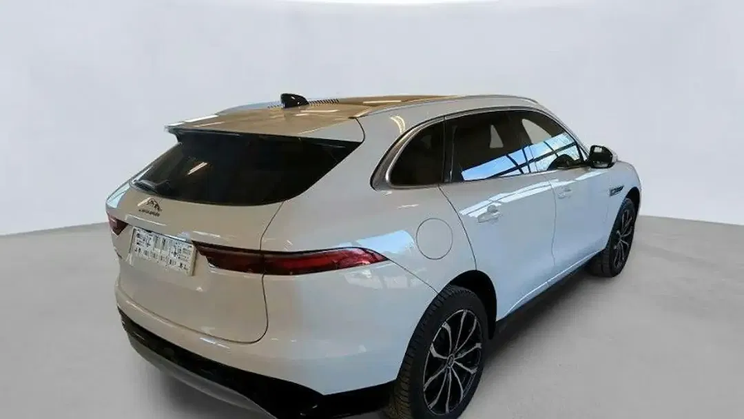 Jaguar F-Pace D200 4x4 SE - Thumbnail 4