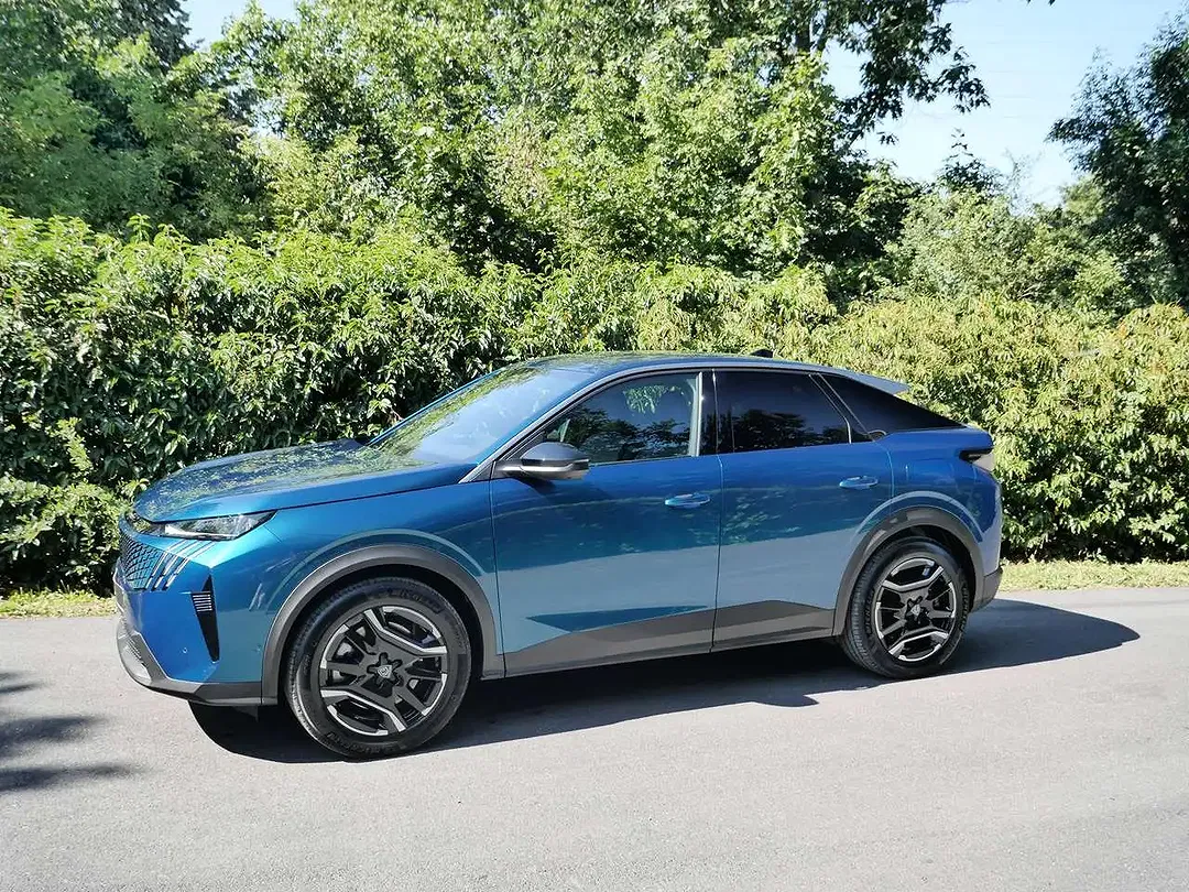 Peugeot 3008 EV Allure - Thumbnail 5