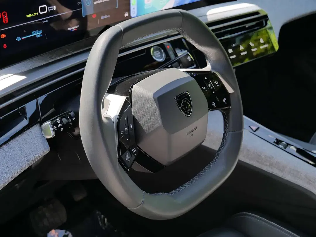 Peugeot 3008 EV Allure - Thumbnail 9
