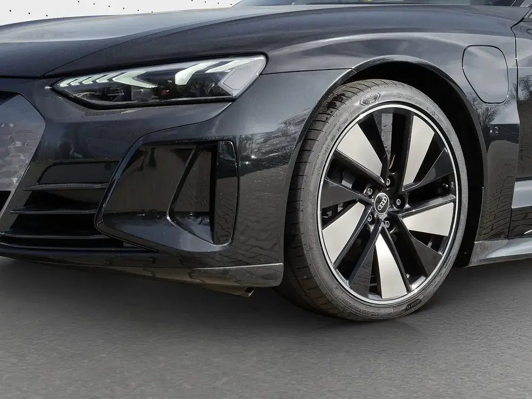 Audi e-tron GT - Thumbnail 14