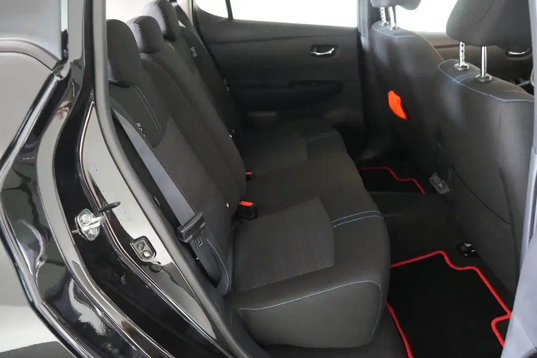 Nissan Leaf N-Connecta - Thumbnail 10