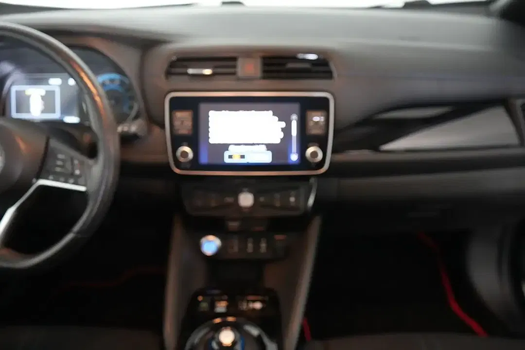 Nissan Leaf N-Connecta - Thumbnail 13