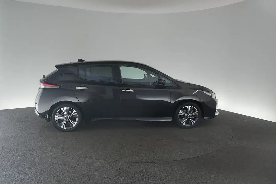 Nissan Leaf N-Connecta - Thumbnail 6