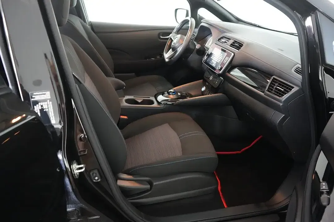 Nissan Leaf N-Connecta - Thumbnail 9