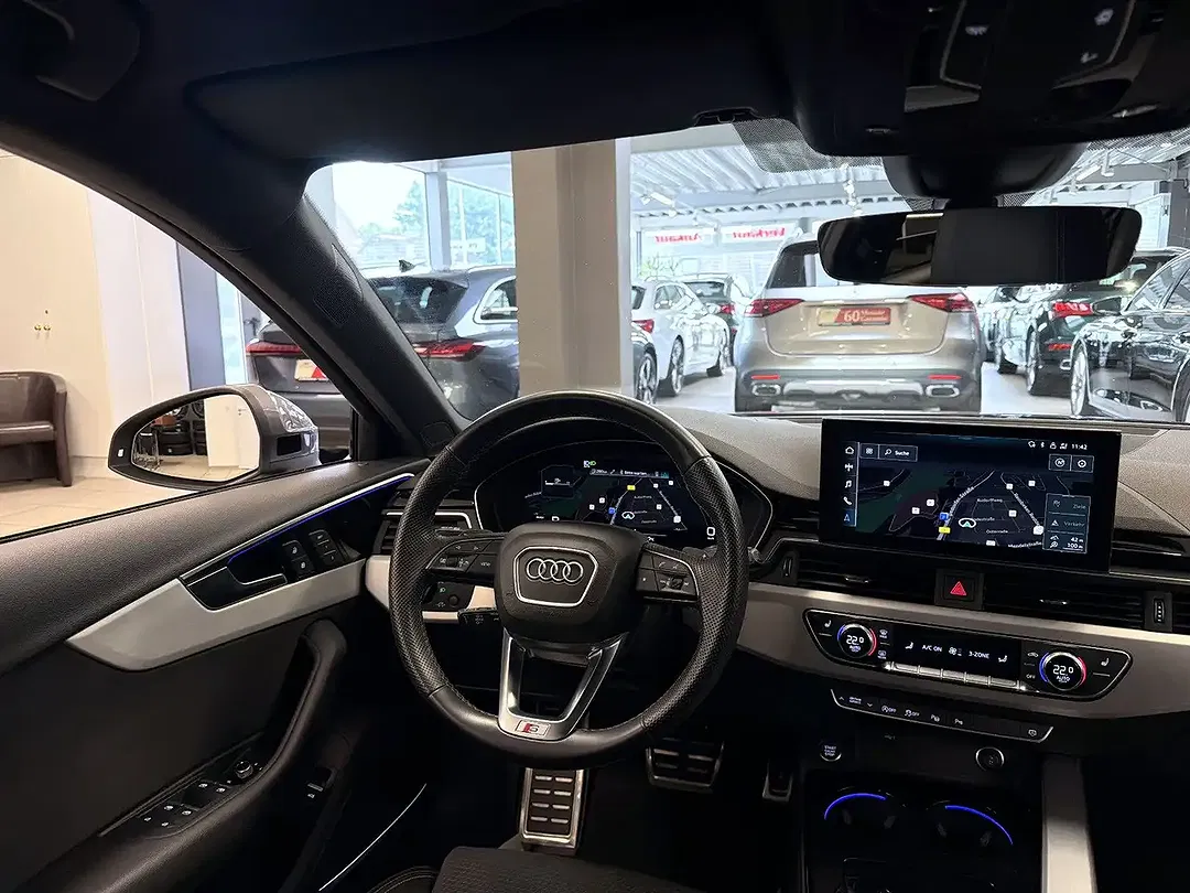 Audi A4 40 TDI quattro Avant S line - Thumbnail 14