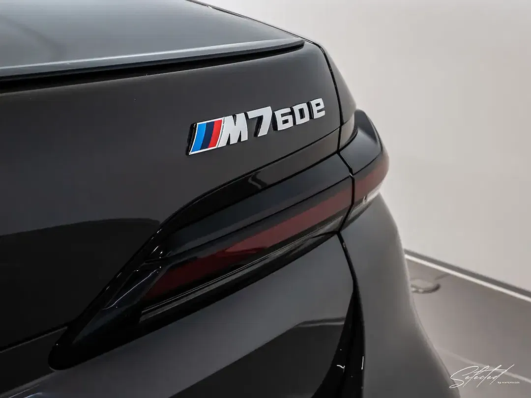 BMW 760 xDrive Executive - Thumbnail 10