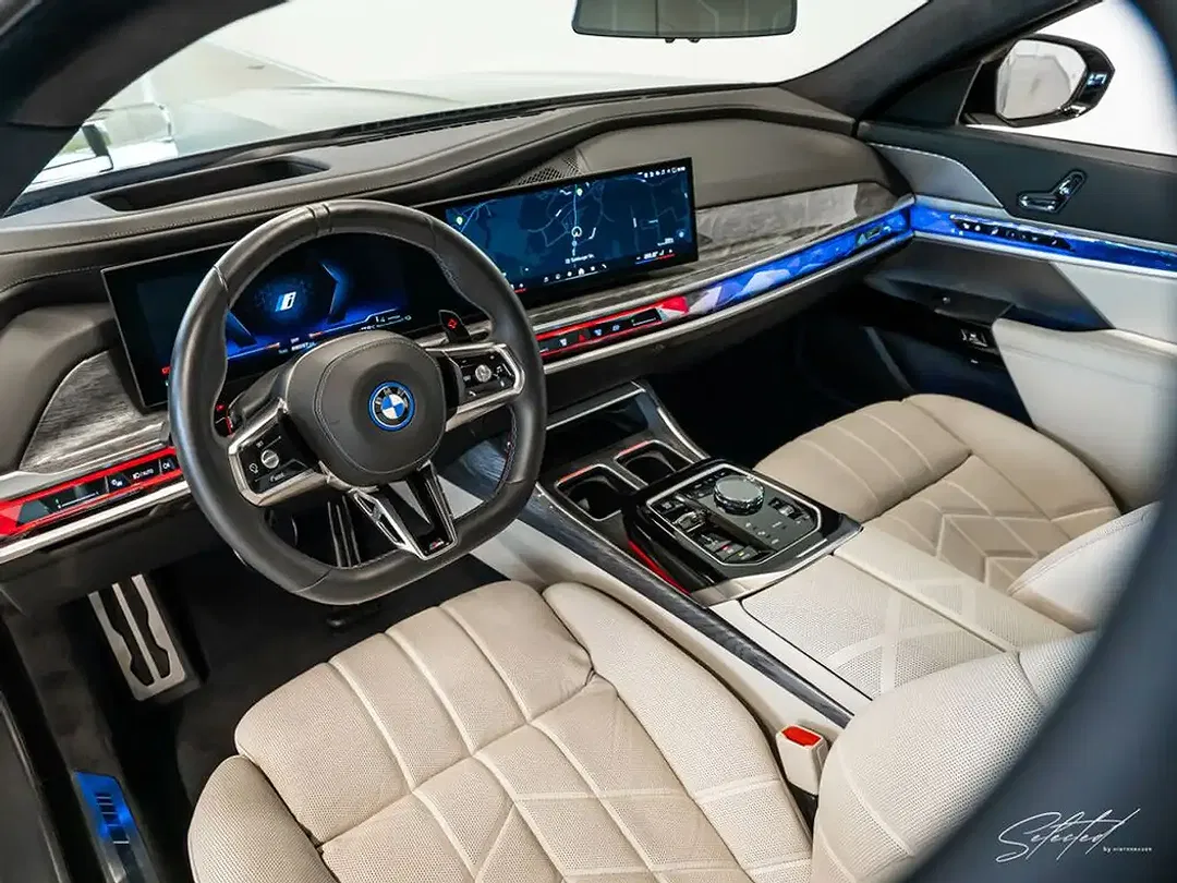 BMW 760 xDrive Executive - Thumbnail 5