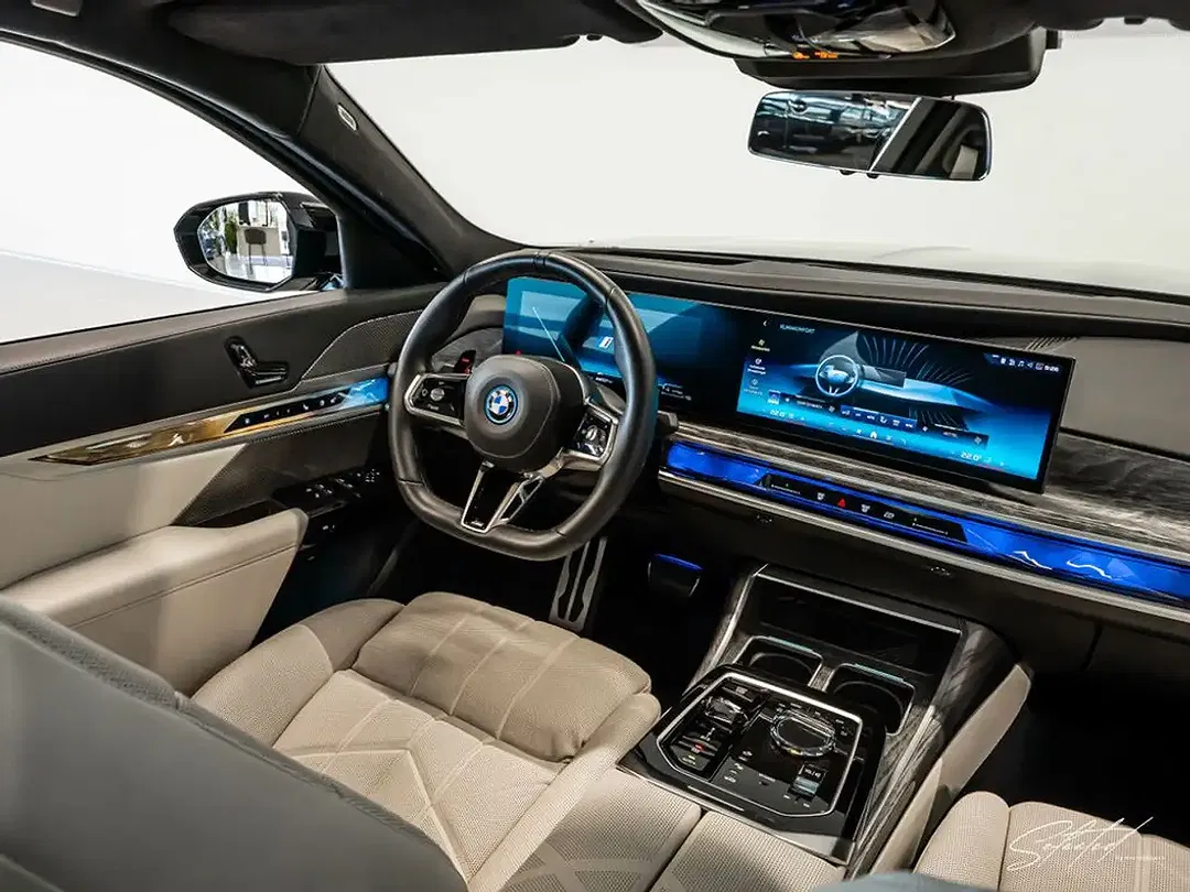 BMW 760 xDrive Executive - Thumbnail 7
