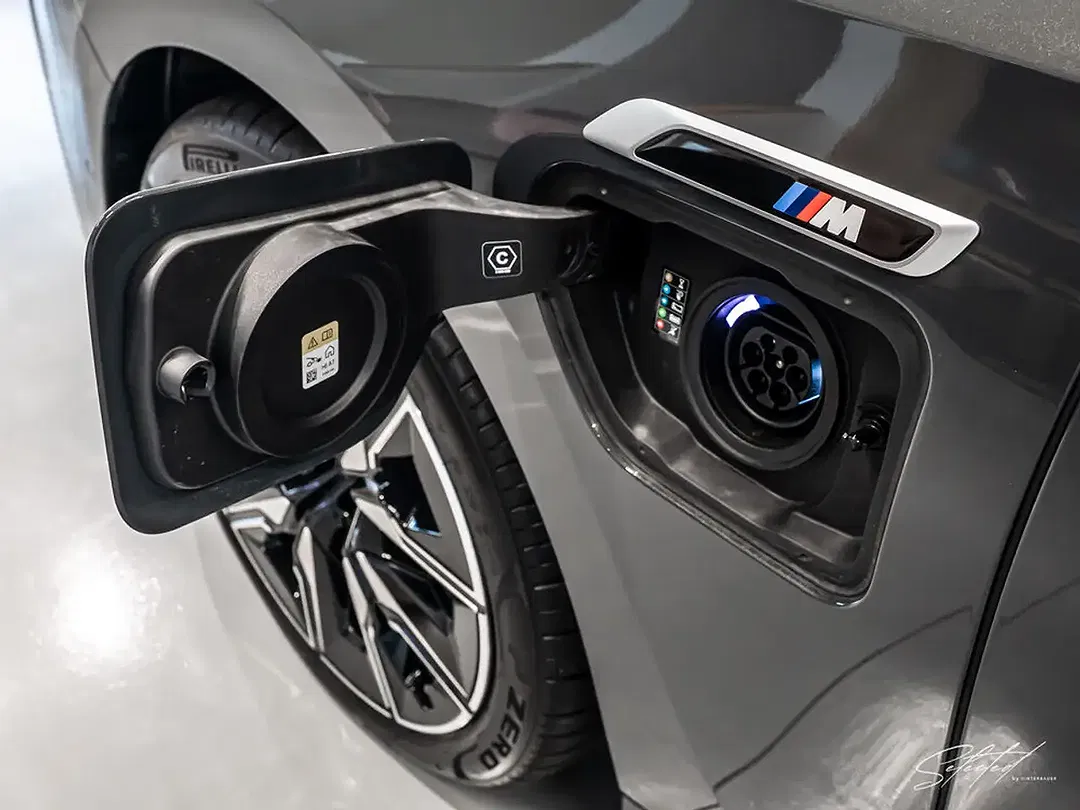 BMW 760 xDrive Executive - Thumbnail 8