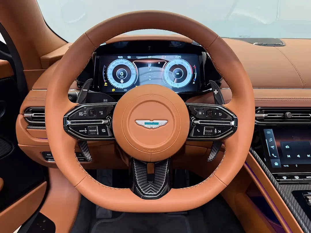 Aston Martin DB12 S Volante - foto 15