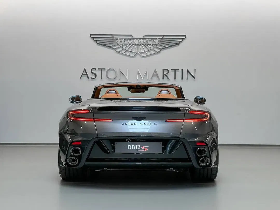 Aston Martin DB12 S Volante - Thumbnail 6
