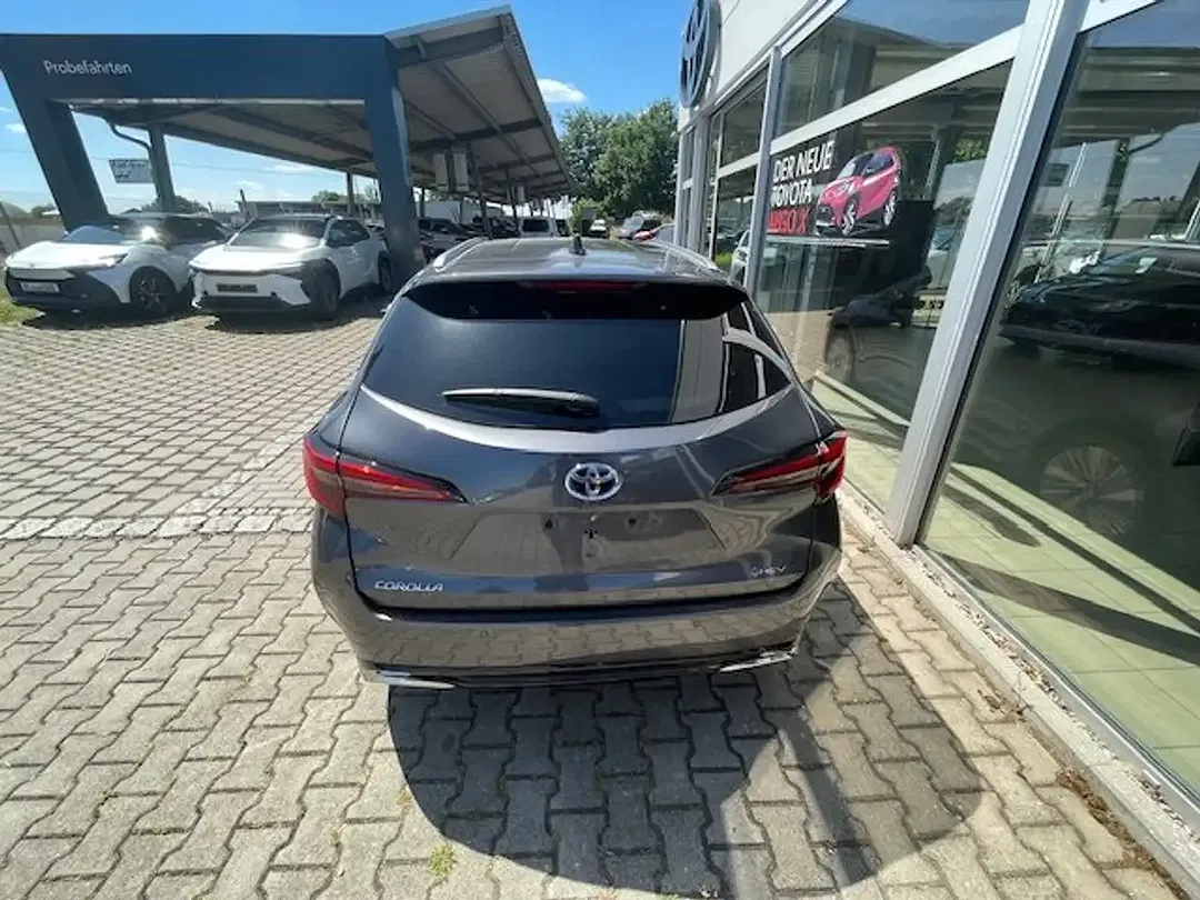 Toyota Corolla Hybrid Teamplayer - Thumbnail 4