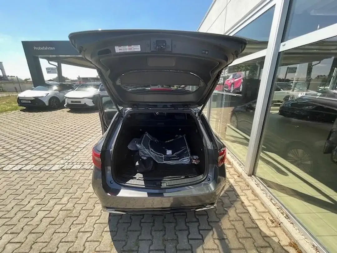 Toyota Corolla Hybrid Teamplayer - Thumbnail 8