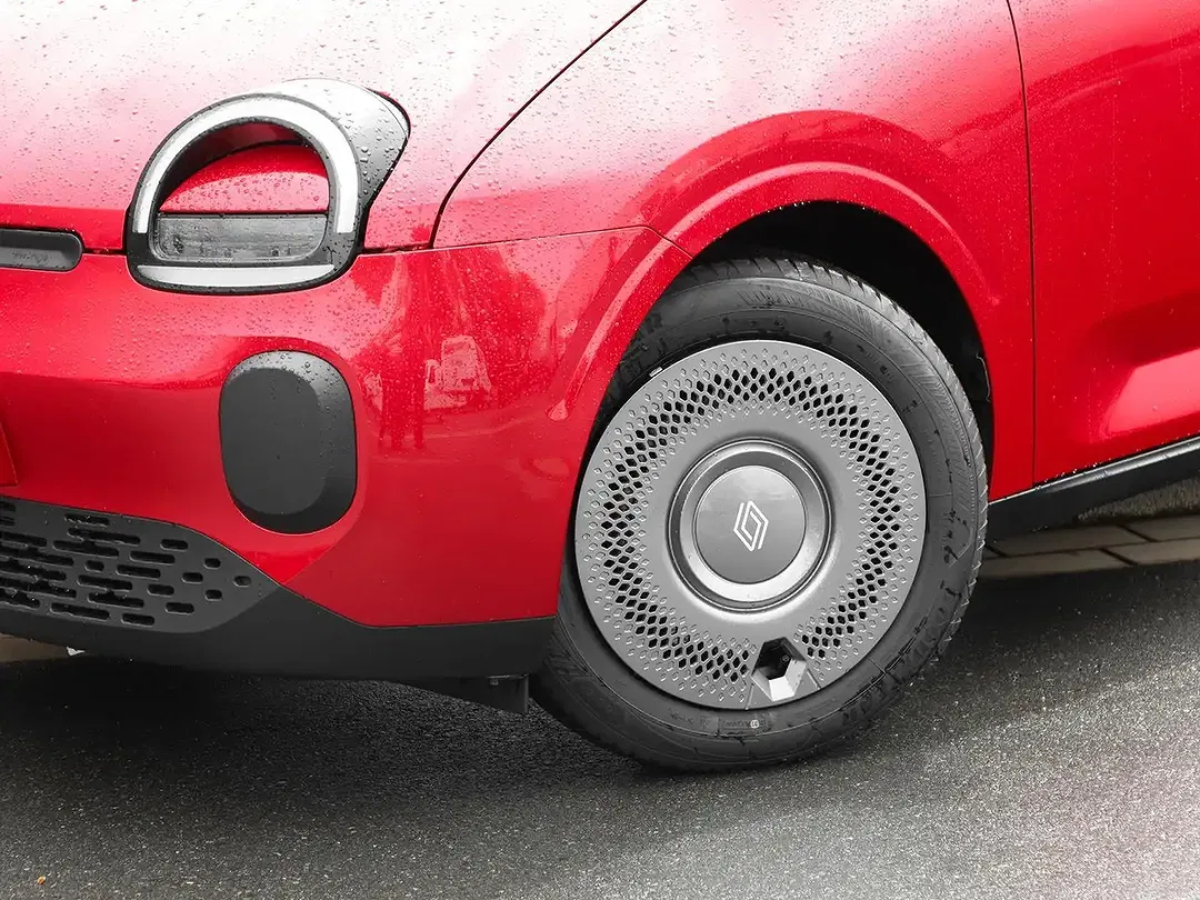 Renault Twingo E-Tech Evolution - Thumbnail 11