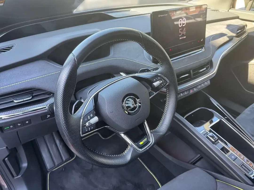 Skoda Enyaq 80x iV vRS Coupé - Thumbnail 6