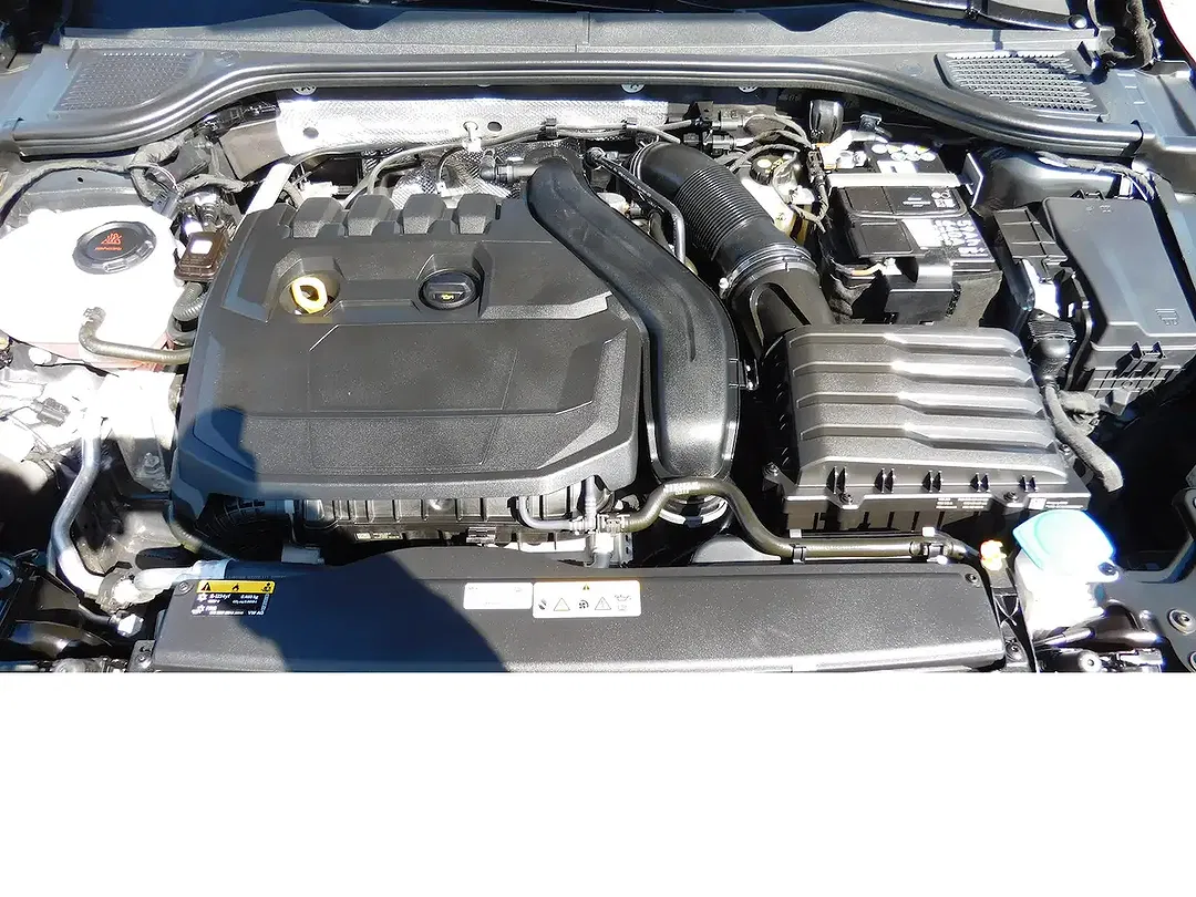 Volkswagen Golf 1.5 TSI BlueMotion Life - Thumbnail 14