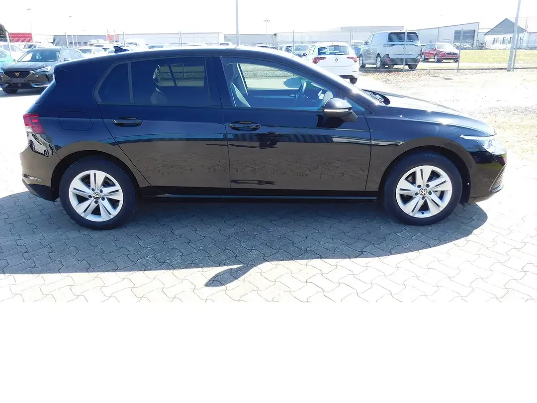Volkswagen Golf 1.5 TSI BlueMotion Life - Thumbnail 2