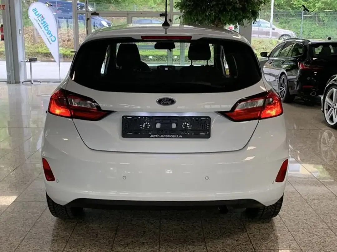Ford Fiesta 1.1 Cool & Connect - Thumbnail 5