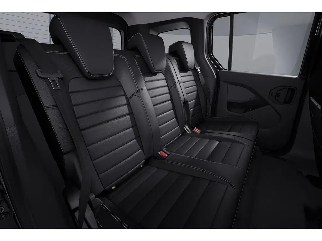 Mercedes-Benz Sprinter 200 - Thumbnail 9