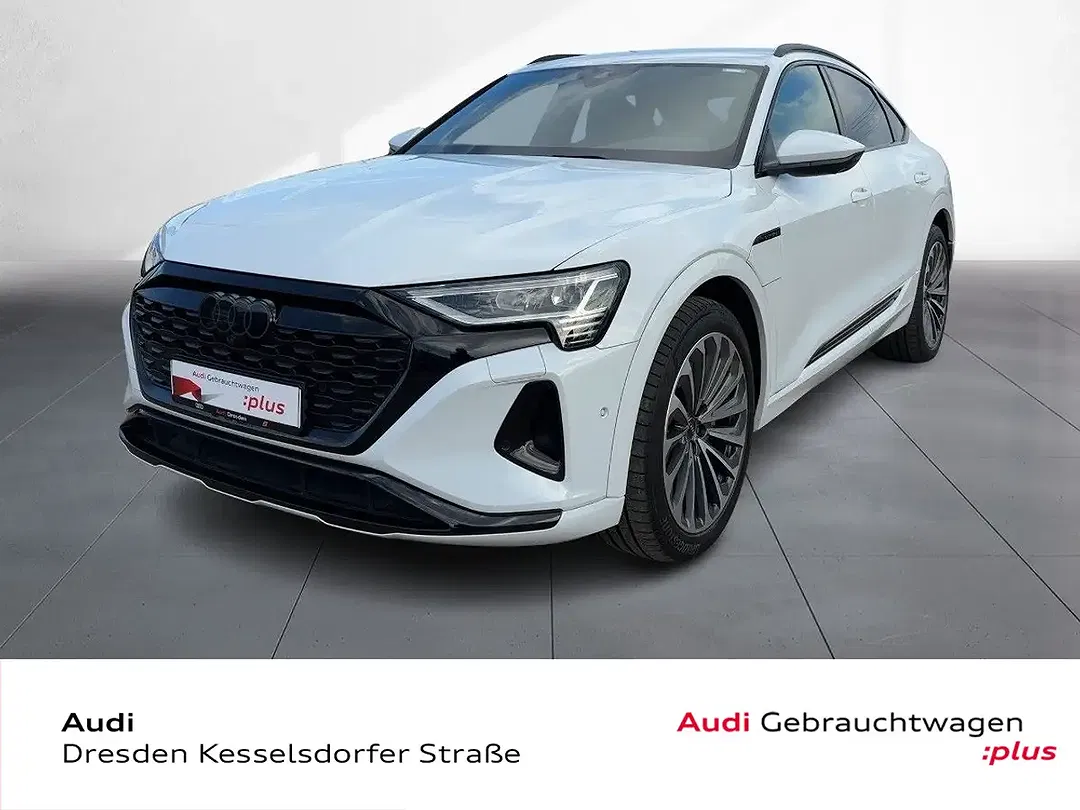Audi Q8 50 e-tron Sportback advanced - foto 1