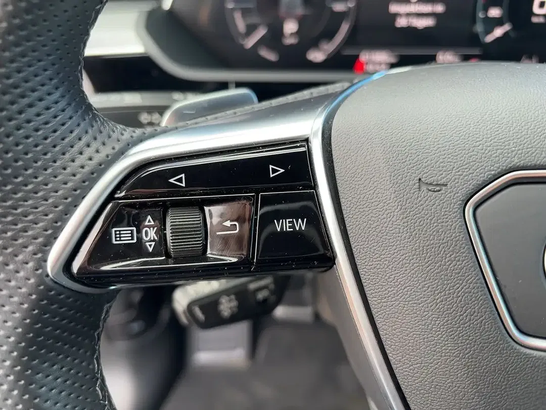 Audi Q8 50 e-tron Sportback advanced - Thumbnail 13